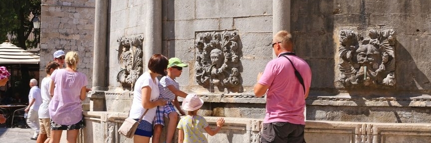 Đài phun nước Large Onofrio (Large Onofrio Fountain)
