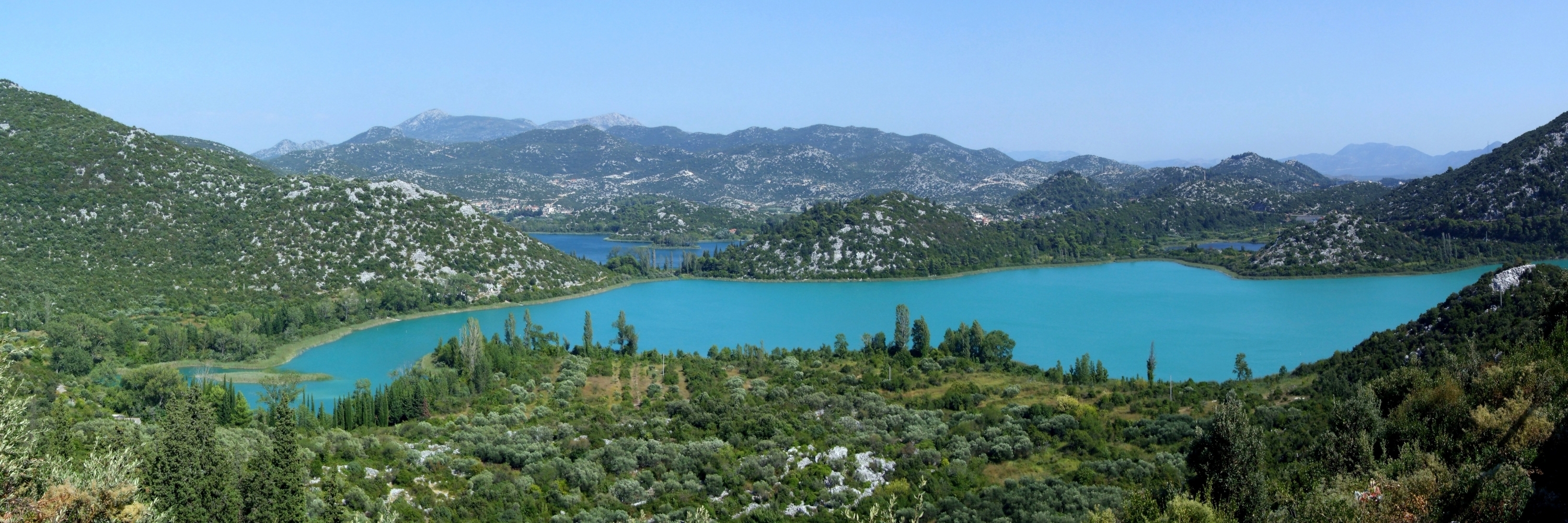 Hồ Bacina (Bacina Lakes)