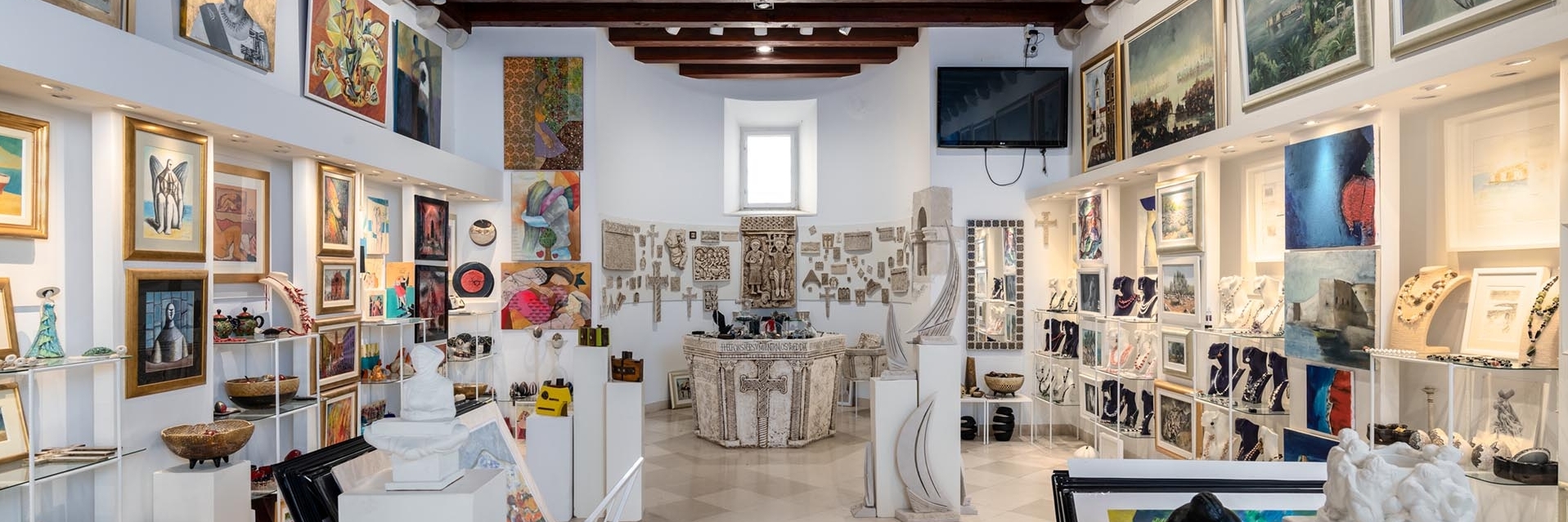 Phòng trưng bày nghệ thuật & cửa hàng nghệ thuật Sebastian (Sebastian Art Gallery & Art Shop)