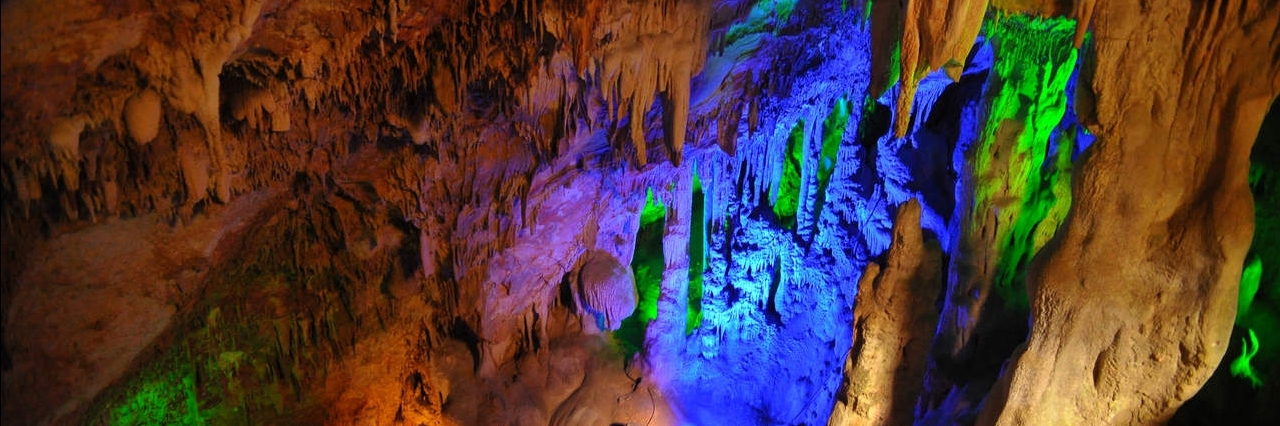 Quần thể hang động Grutas Del Rosario (Grutas Del Rosario)