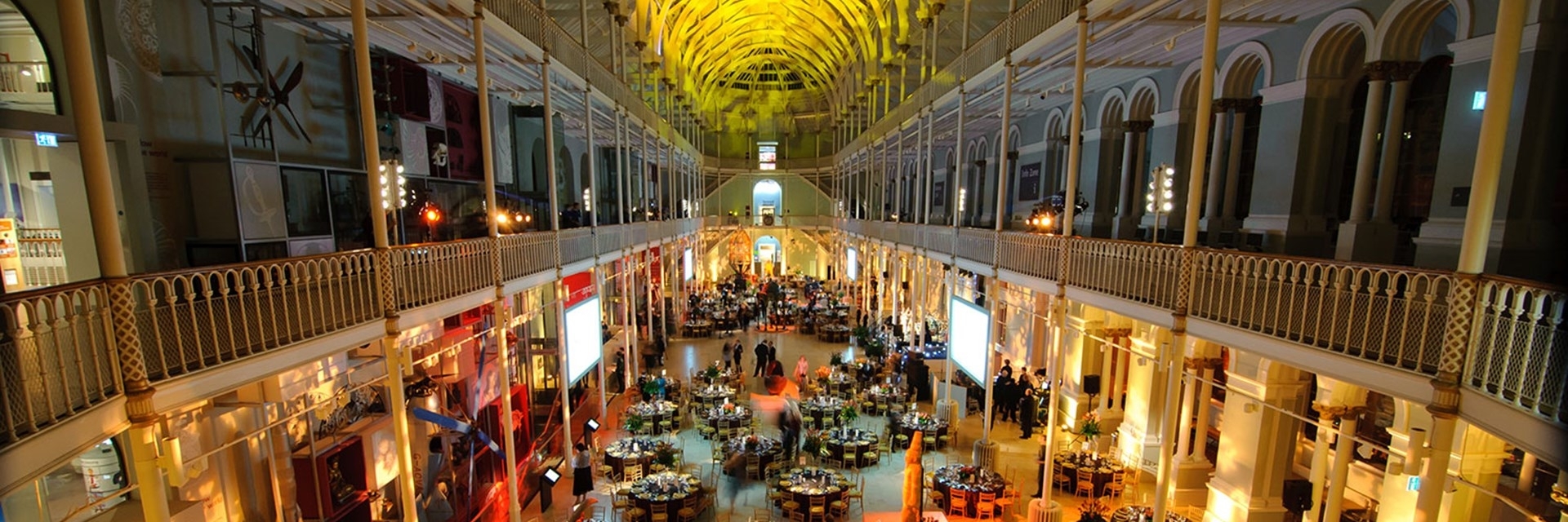 Bảo tàng quốc gia Scotland (National Museum of Scotland)