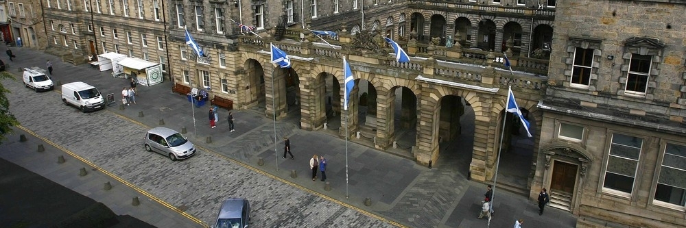 Quảng trường Quốc hội Edinburgh (Edinburgh Parliament Square)