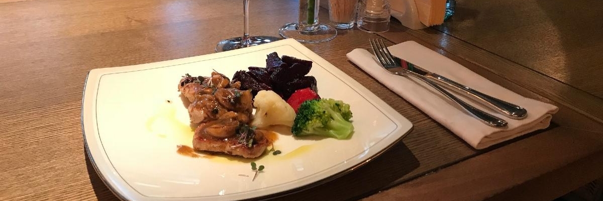 Quán rượu Serbia (Serbskaya Taverna)