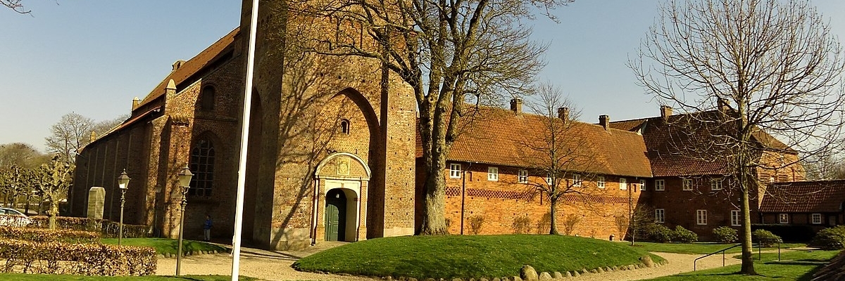 Tu viện Thánh Catherine (St. Catherines Priory)