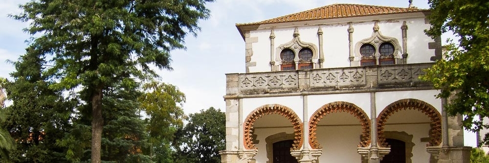 Cung điện vua Manuel (King Manuel Palace)