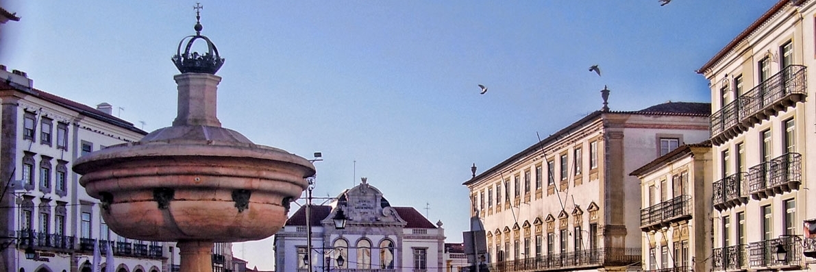 Quảng trường Giraldo (Giraldo Square)
