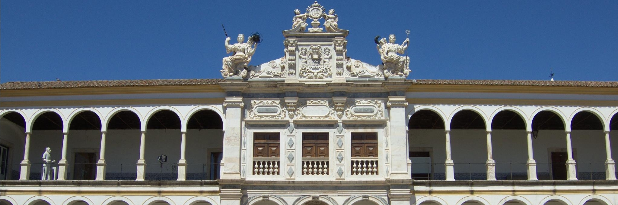 Trường Đại học Evora (University of Evora)