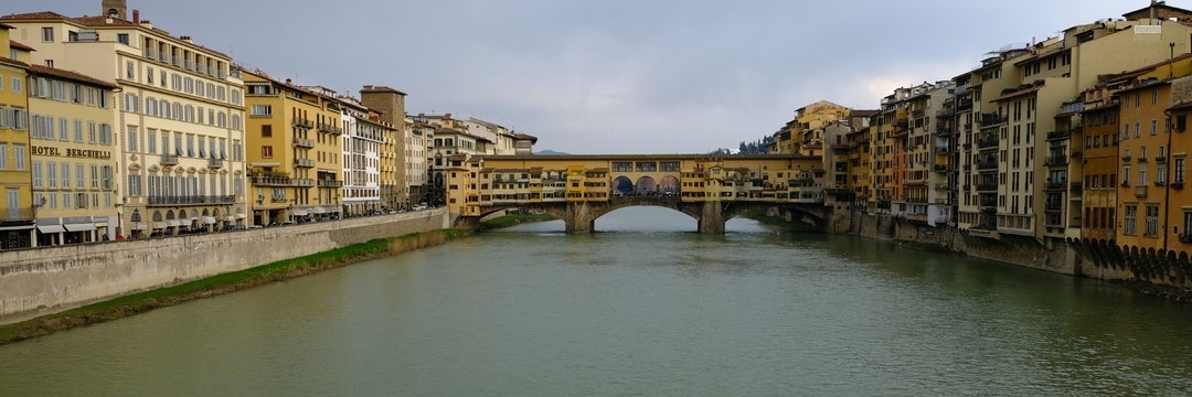 Cầu Holy Trinity  ( Ponte Santa Trinita )