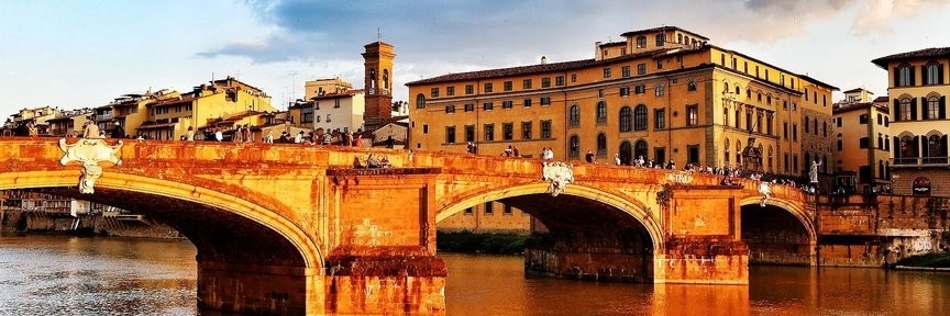 Cầu Ponte Santa Trinita (Ponte Santa Trinita Bridge)
