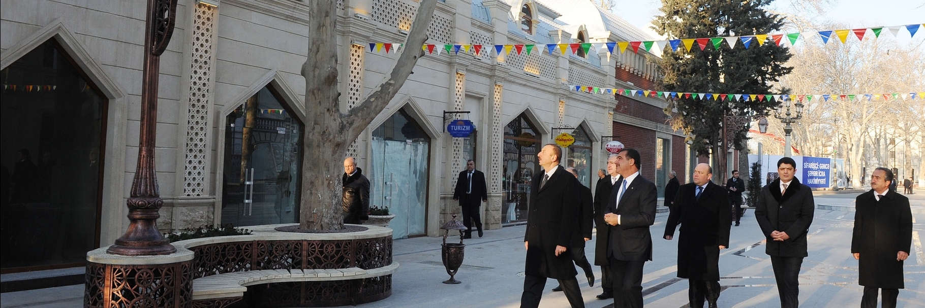 Phố Javad Khan (Javad Khan Street)