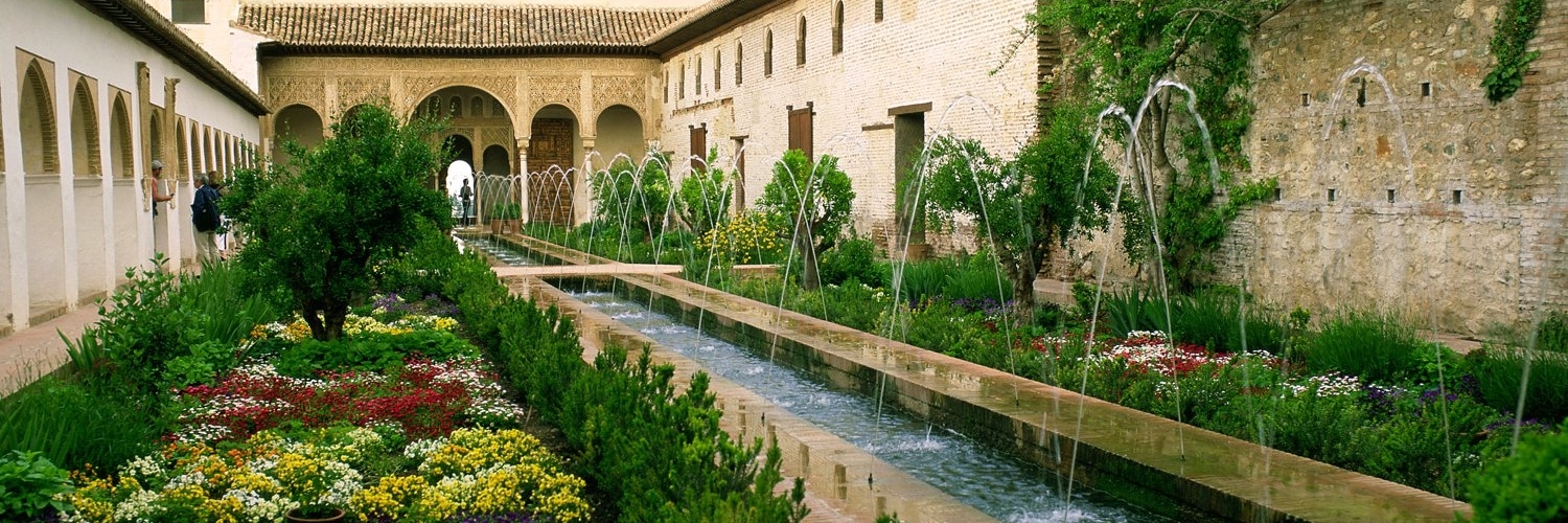 Cung điện Generalife (Palacio del Generalife)