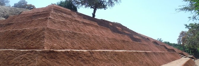 Bảo tàng và Khu khảo cổ Xihuacan (Xihuacan Museum and Archaeological Site)
