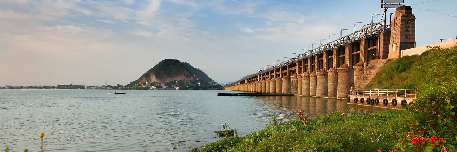 Đập Prakasam (Prakasam Barrage)