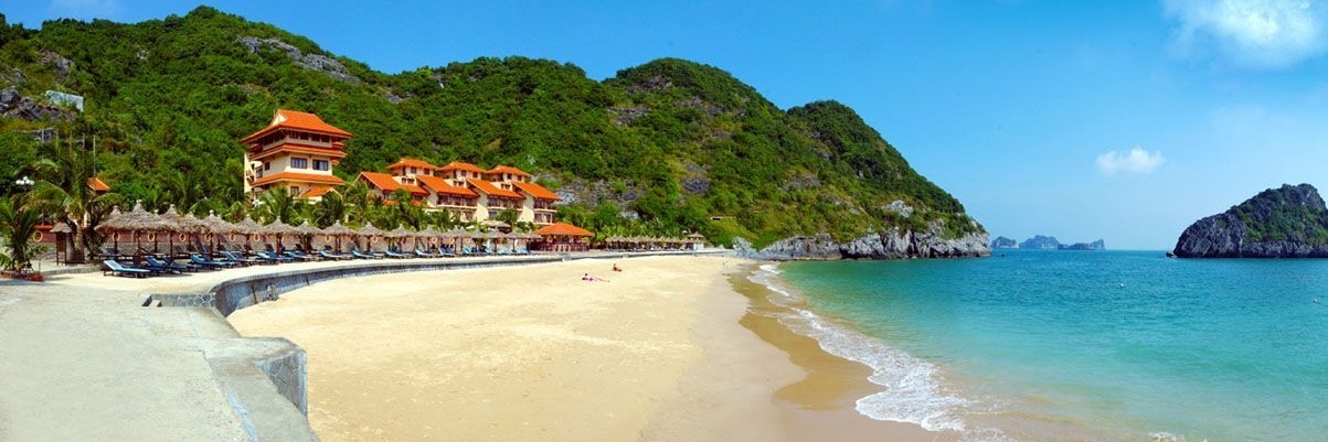Bãi Biển Đồ Sơn (Do Son Beach) Hải Phòng, Việt Nam