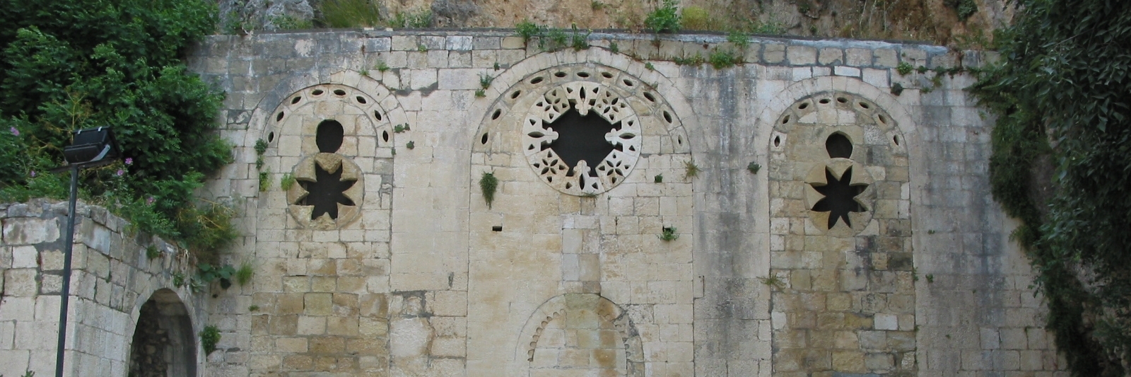 Nhà thờ thánh Pierre (St Pierre Kilisesi)