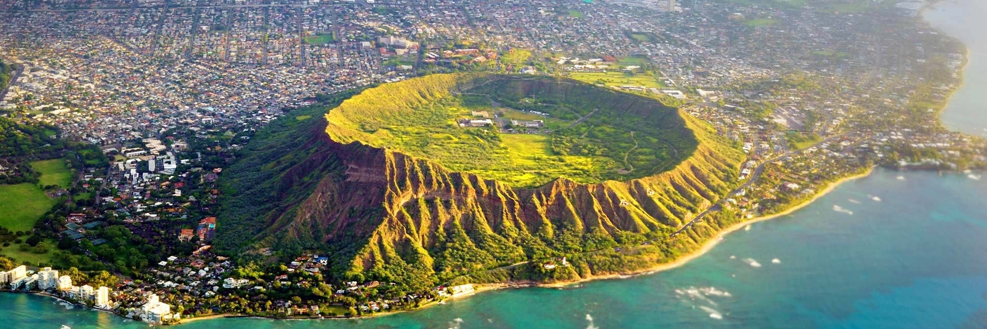 Đỉnh Kim Cương (Diamond Head)