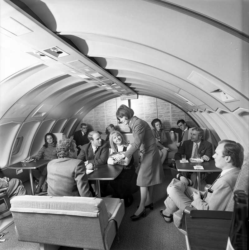Hình ảnh hiếm hoi của hàng không thế giới vài thập kỉ trước