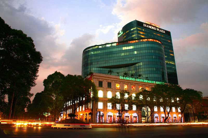 Trung Tâm Thương Mại Diamond Plaza, Hồ Chí Minh