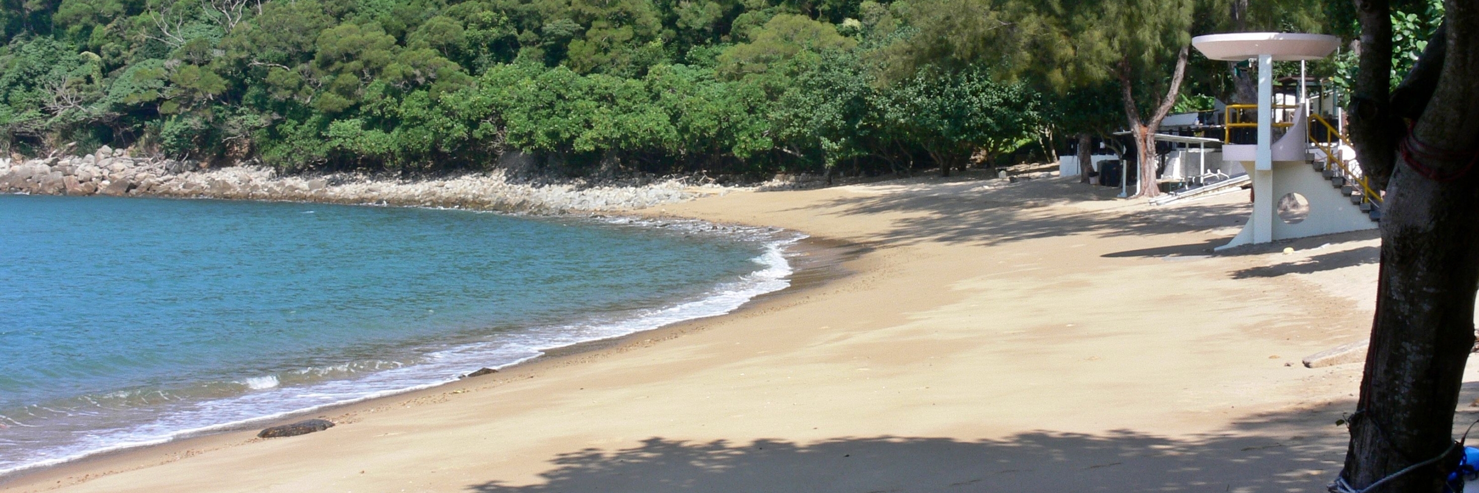 Bãi biển Lo So Shing (Lo So Shing Beach)