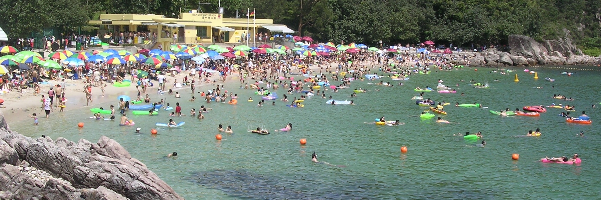 Bãi biển Silverstrand (Silverstrand Beach)