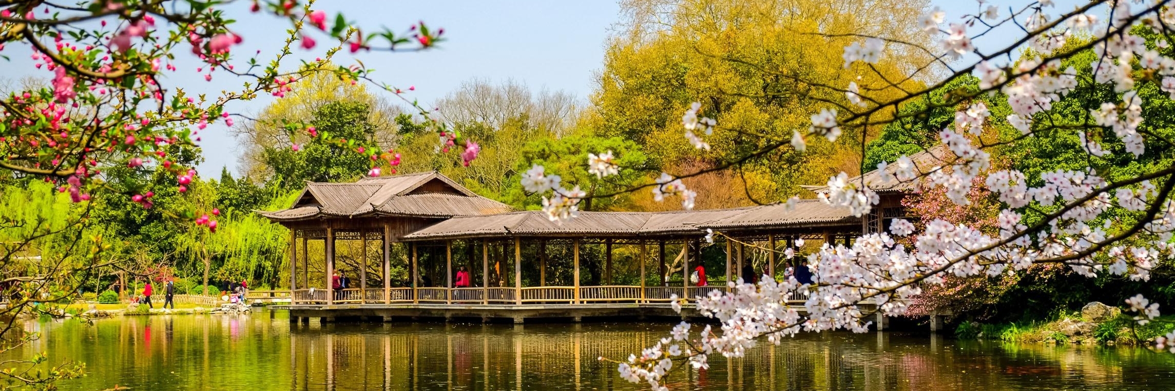 Đền cổ Fook Tak (Fook Tak Ancient Temple)