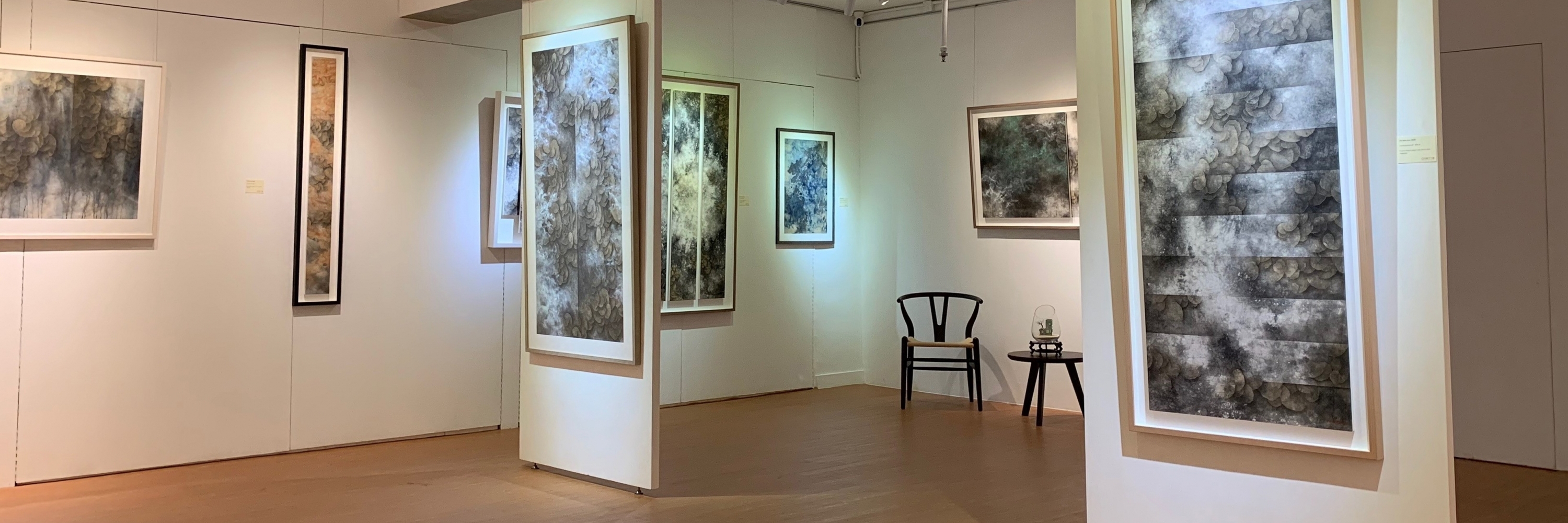 Phòng trưng bày nghệ thuật Grotto (Grotto Fine Art)