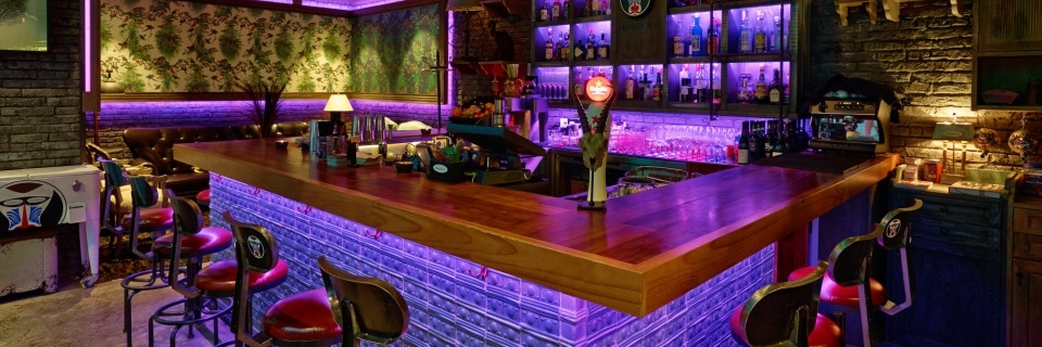 Quán bar Djiboutii (Djiboutii)