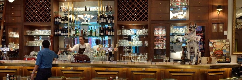 Quán bia Frites (Frites)