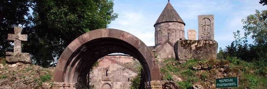Tu viện Makaravank (Makaravank Monastery)