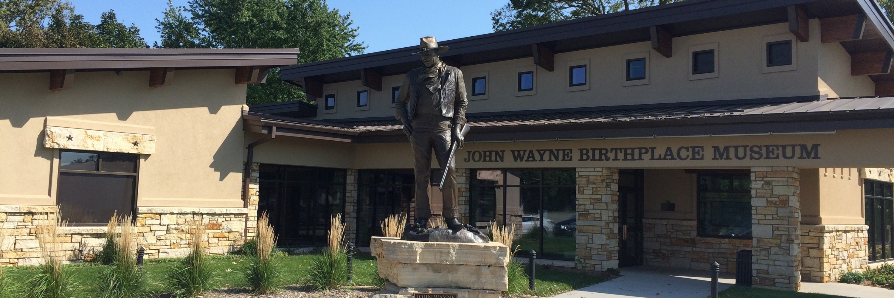 Bảo tàng & Nơi sinh của John Wayne (John Wayne Birthplace & Museum)