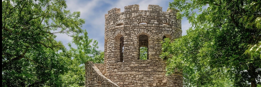 Tháp Clark (Clark Tower)