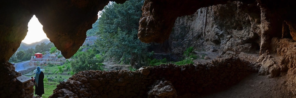 Hang động Shah Allah Ditta (Shah Allah Ditta Caves)