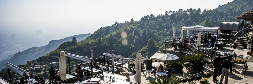 Nhà hàng Monal (Monal Restaurant)