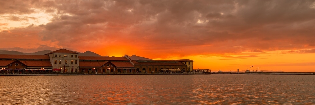 Bến tàu Konak (Konak Pier)