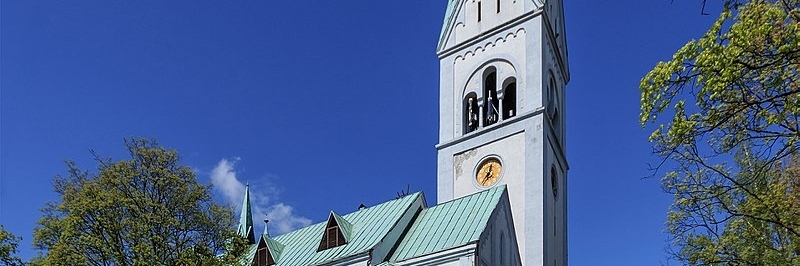 Nhà thờ Nữ hoàng Luisa (The Church of Queen Luisa)