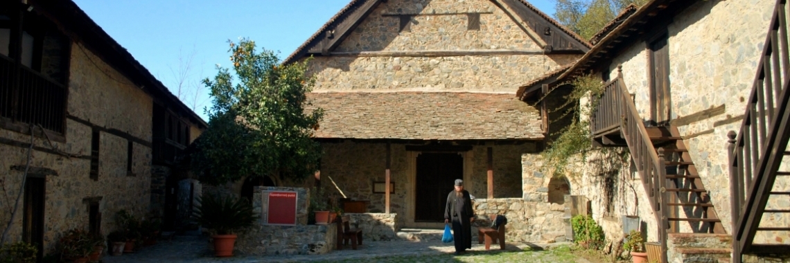 Tu viện Agios Loannis Lambadistis (Agios Ioannis Lambadistis Monastery)