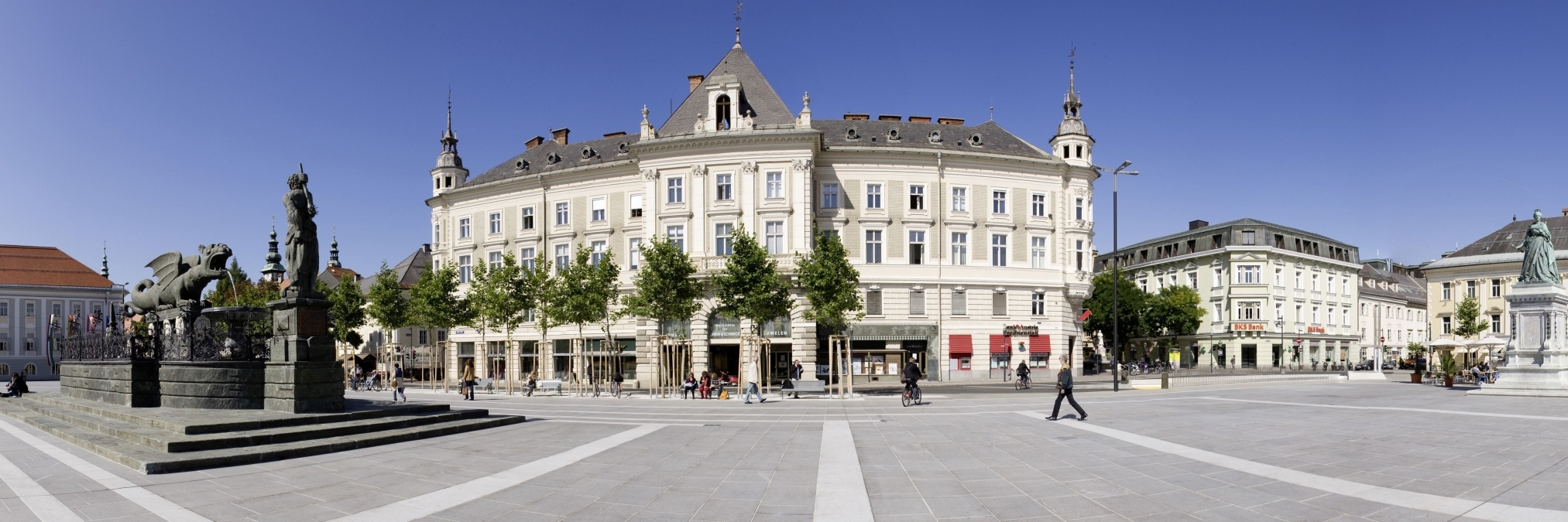 Quảng trường Neuer Platz (Neuer Platz)