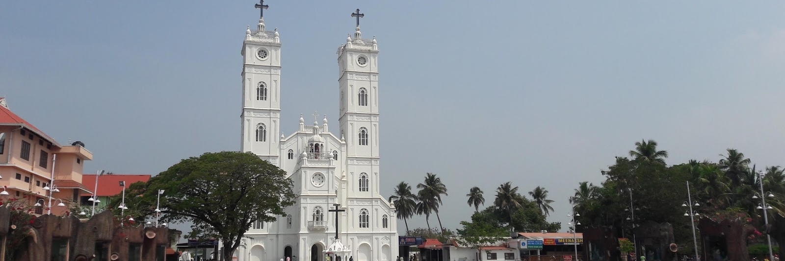 Nhà thờ Vallarpadam (Vallarpadam Basilica)