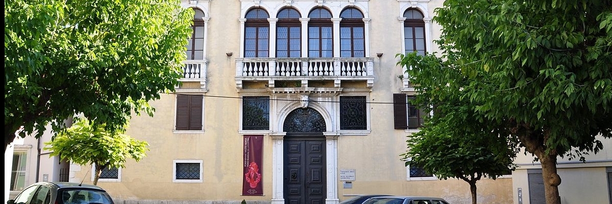 Bảo tàng khu vực Koper (Koper Regional Museum)