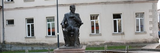 Tượng đài Evfim Takaishvili (Monument to Evfim Takaishvili)