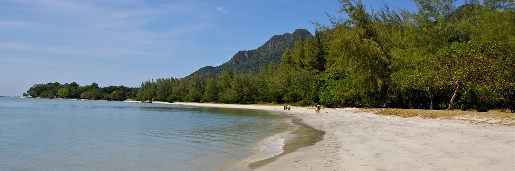 Bãi biển Pantai Kok (Pantai Kok Beach)