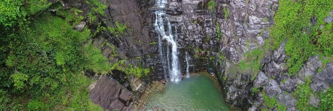 Thác nước Temurun (Temurun Waterfall)