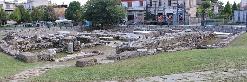 Quảng trường Taxidromiou (Taxidromiou square)