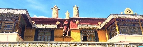 Đền Zhaji (Zhaji Temple)