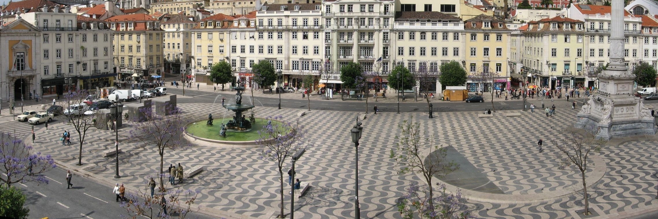 Quảng trường Rossio (Rossio Square)