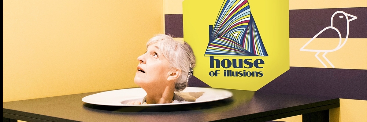 Ngôi nhà ảo ảnh (House of Illusions)
