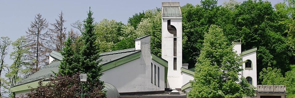 NHÀ THỜ GIÁO XỨ SV. CYRIL TẠI METODA (ZUPNIJSKA CERKEV SV. CIRILA IN METODA)