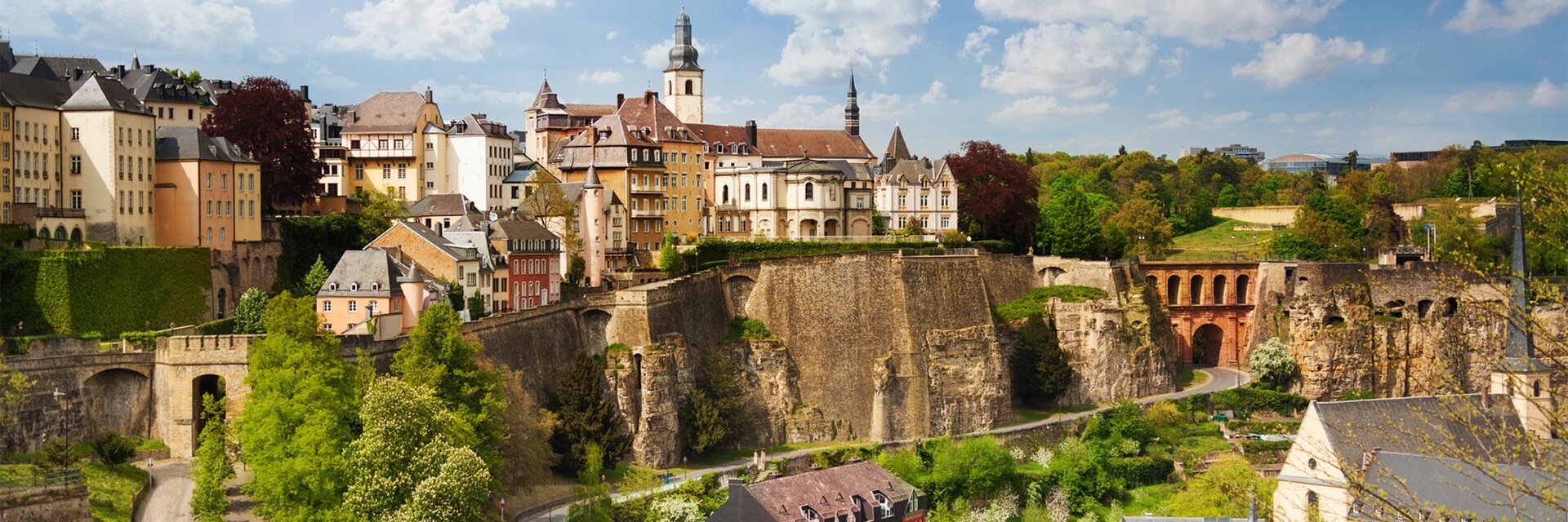 Phố cổ Thành phố Luxembourg (The Old Quarter of Luxembourg City)