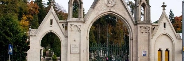 Nghĩa trang Lychakiv (Lychakiv Cemetery)