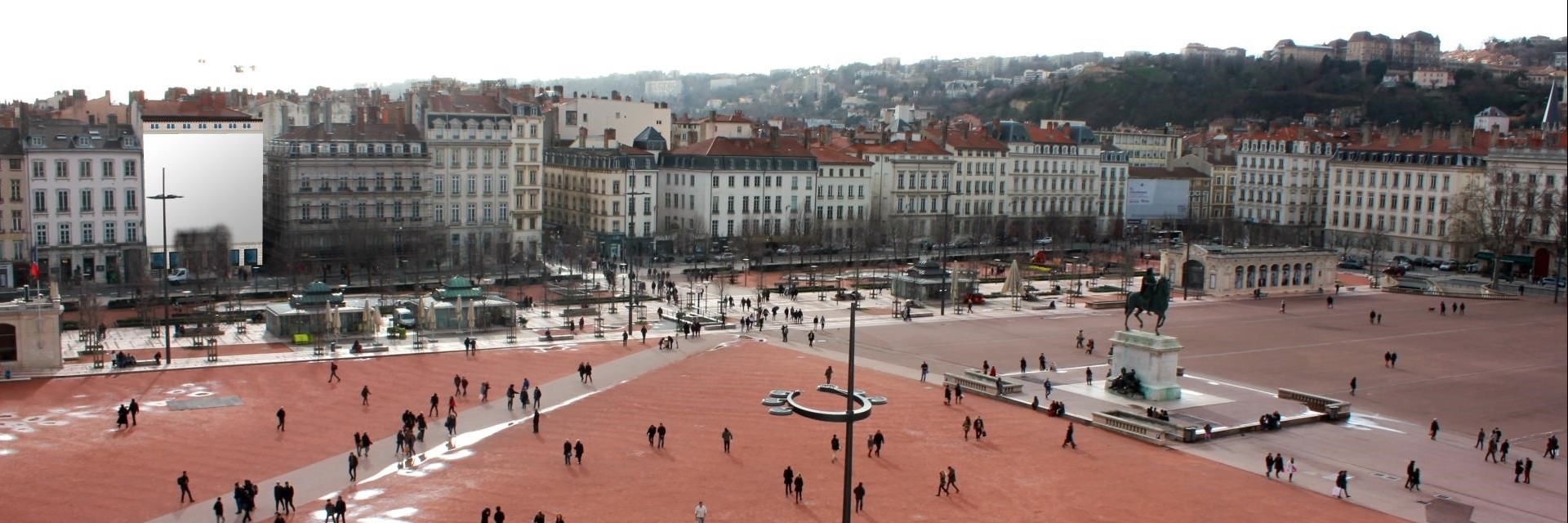 Quảng trường Bellecour (Bellecour Square)
